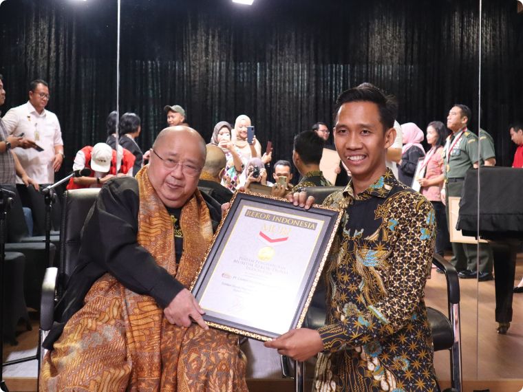 Award 3